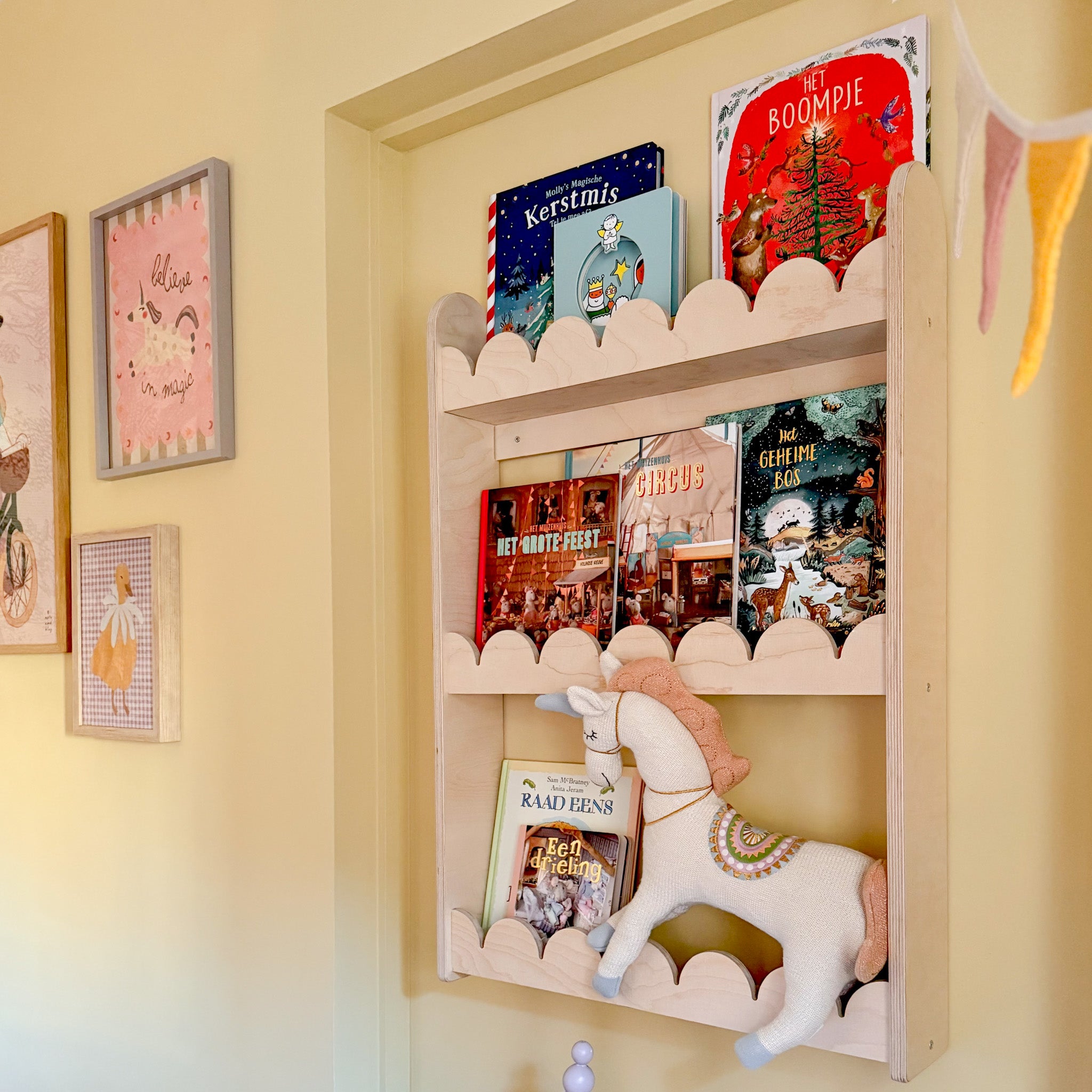 Bubble Bookshelf - 3 Tier Scalloped Shelf - Natural Timber