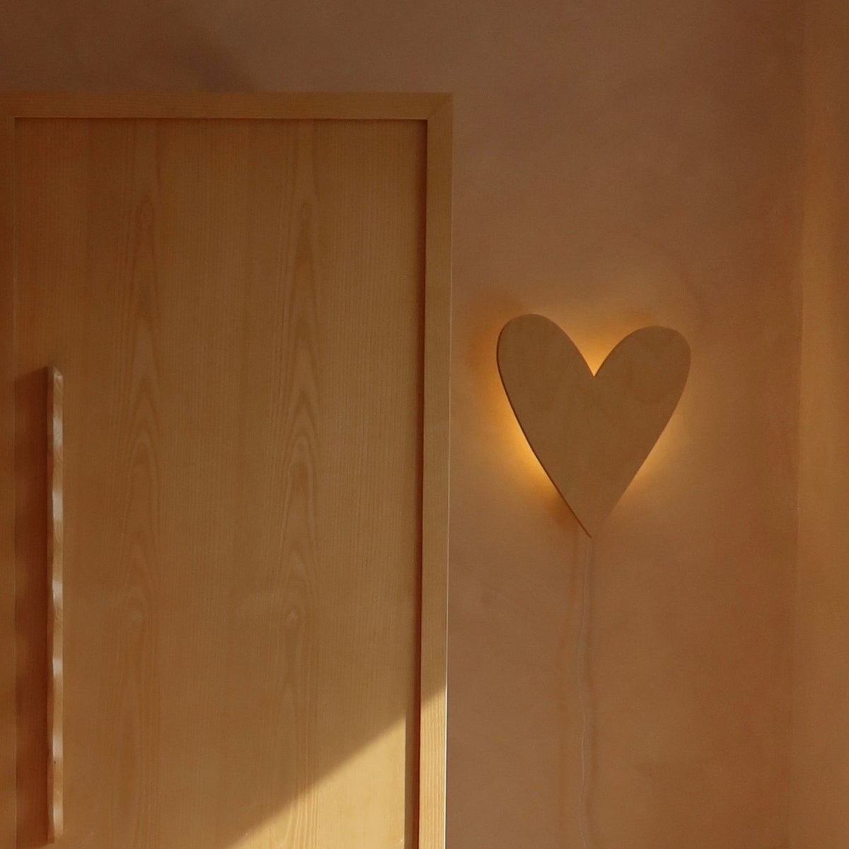 Love Heart - Wooden Children's Wall Lamp - Natural Timber