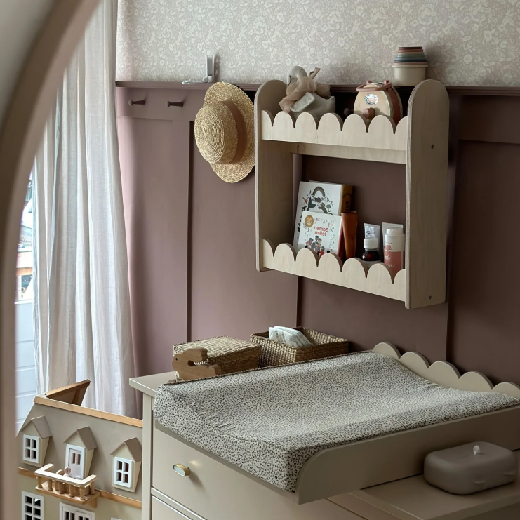 Bubble Bookshelf - 2 Tier Scalloped Shelf - Natural Timber