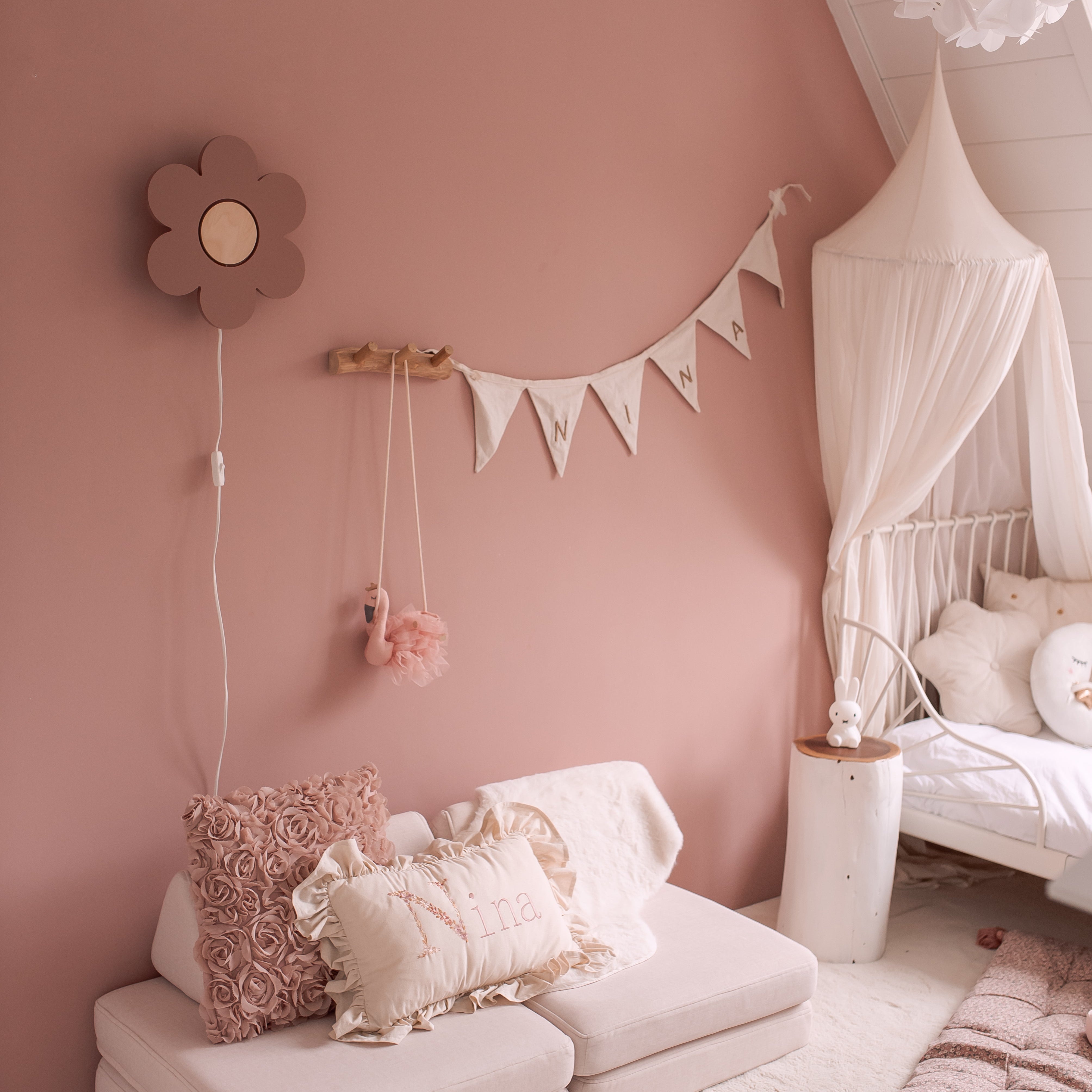 Flower - Wooden Children's Wall Lamp - Natural Timber