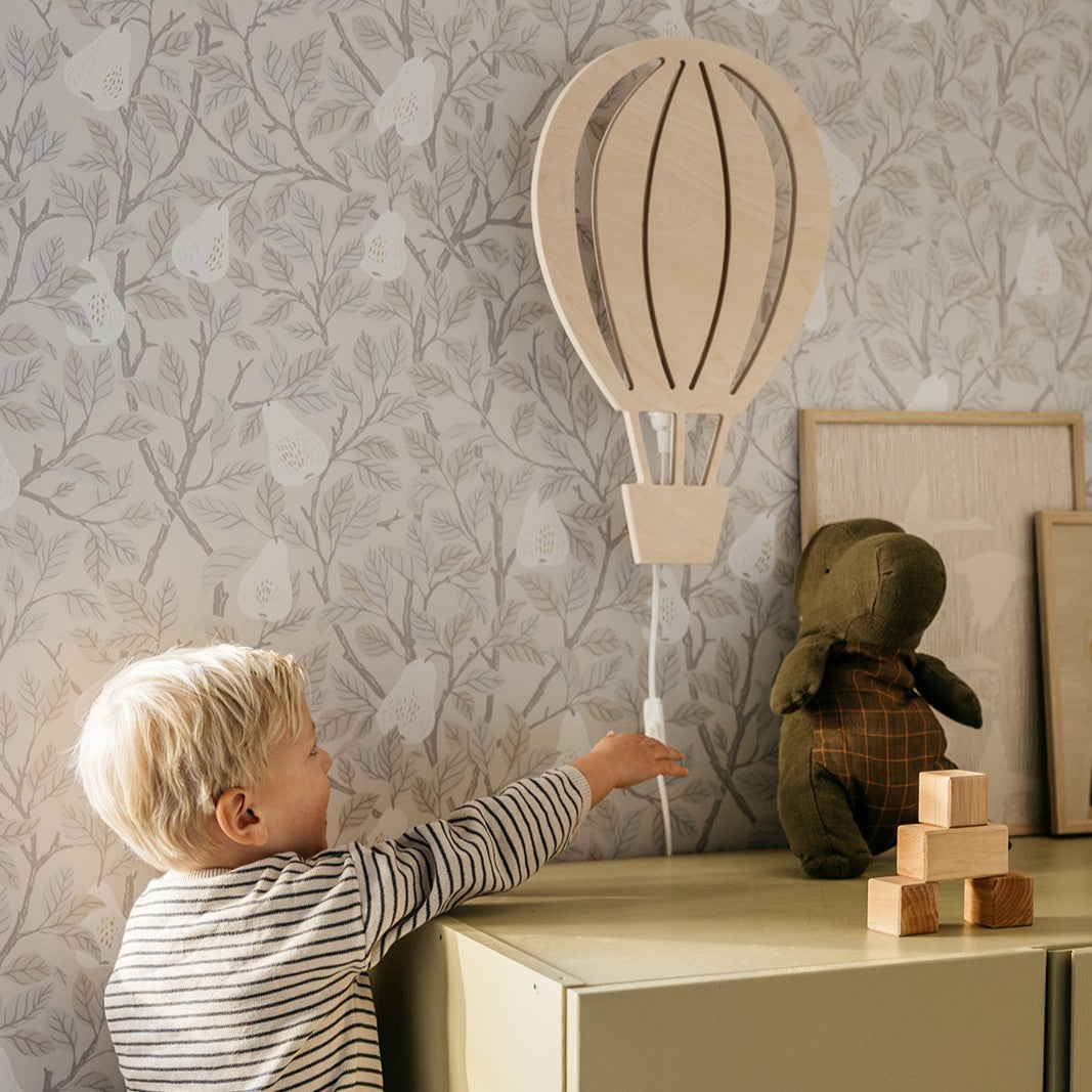 Hot air balloon - Wooden Children’s Wall Lamp - Natural Timber