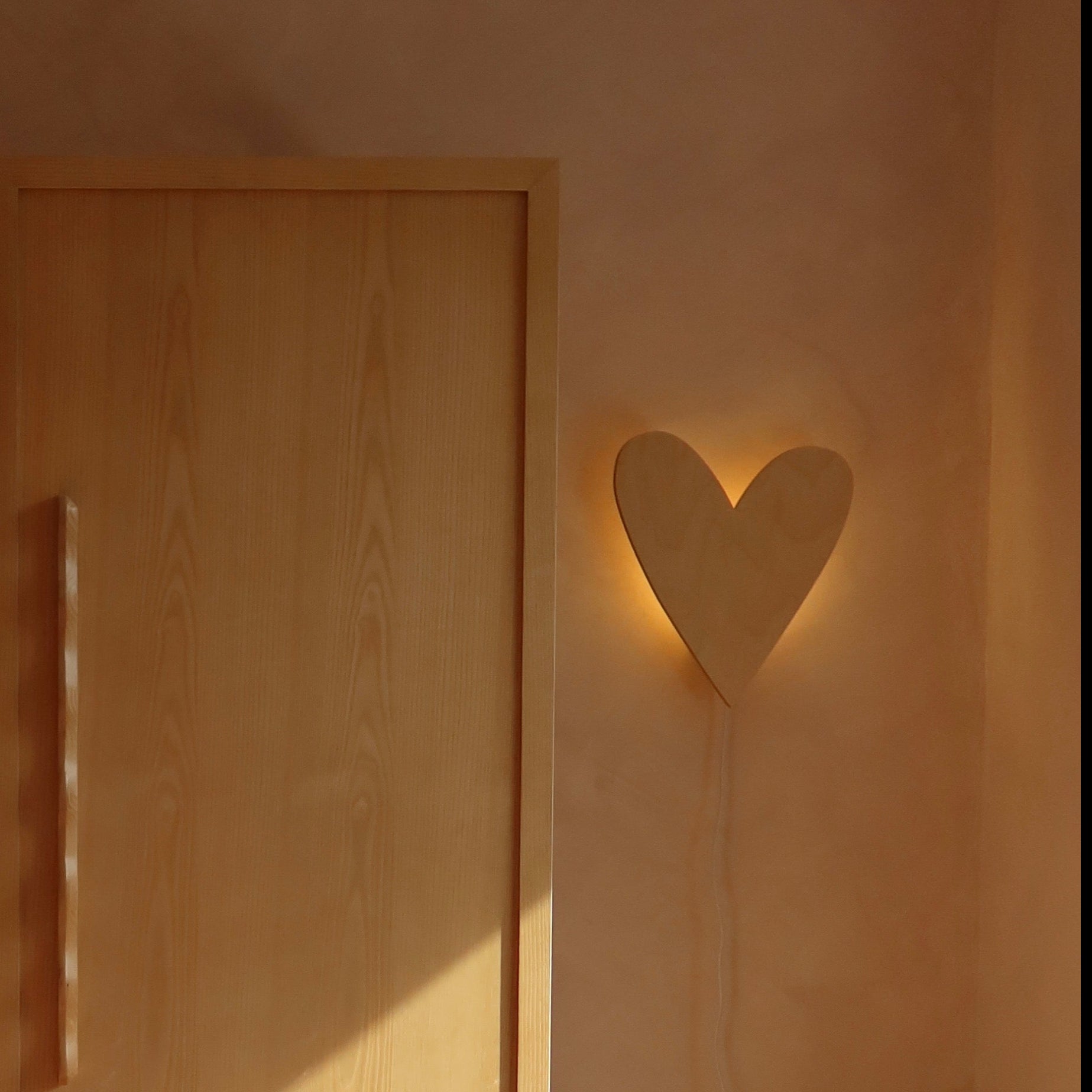 Love Heart - Wooden Children's Wall Lamp - Natural Timber