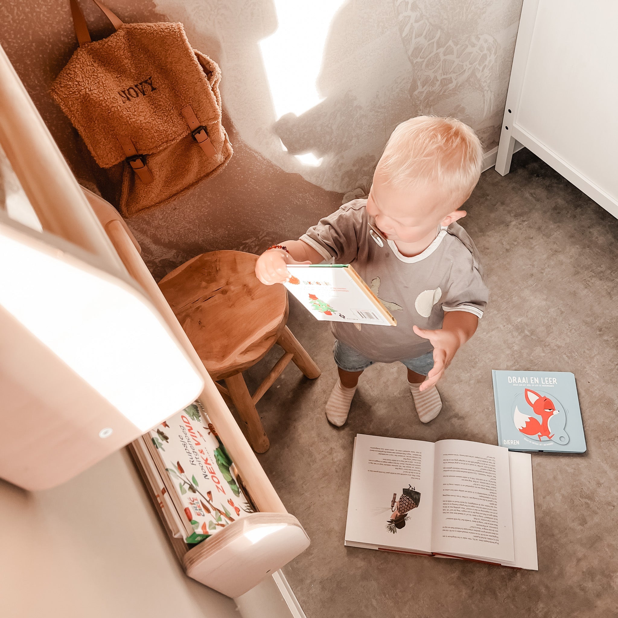 Montessori children's room bookshelf | 1 shelf - natural