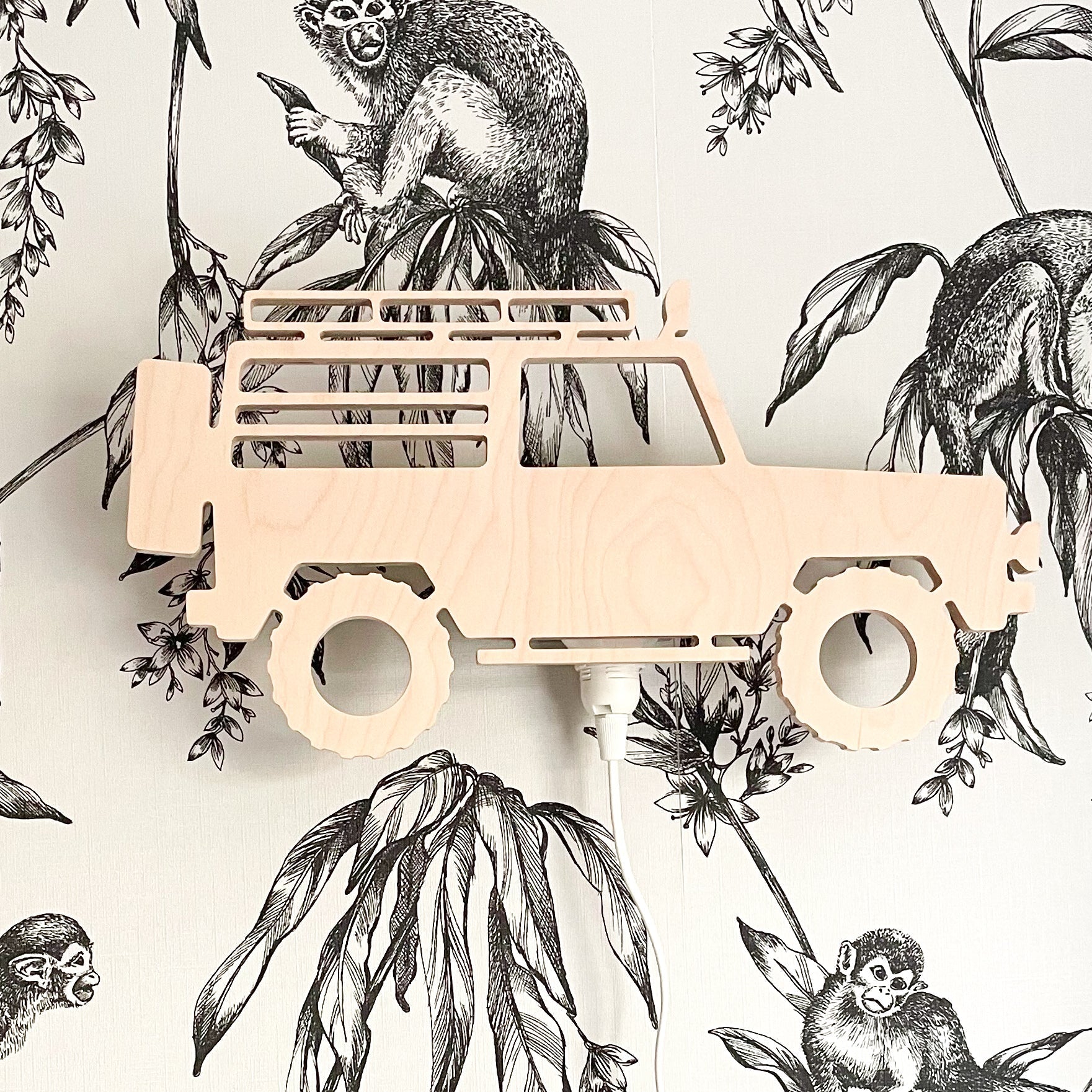 Wooden children’s room wall lamp | 4x4 Jeep - toddie.com